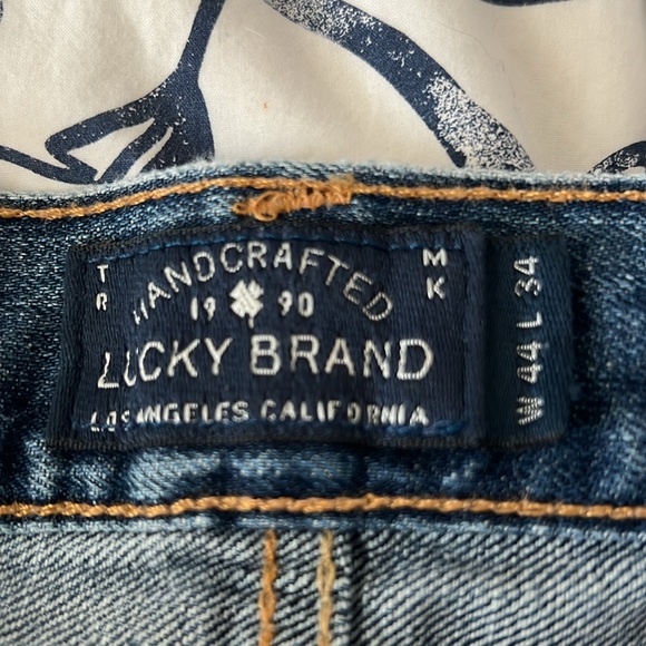 Medium Wash Lucky Brand 181 Relaxed Straight Jeans 44x34 - Picture 4 of 5